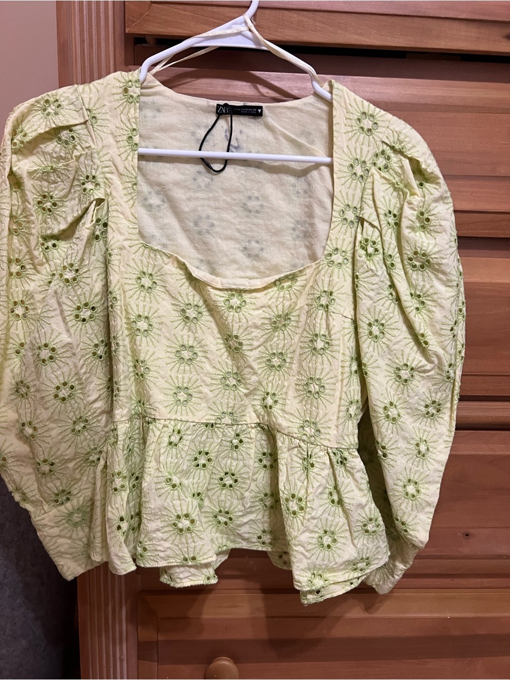 Zara Pale Yellow-Green Floral Eyelet Peplum Blouse